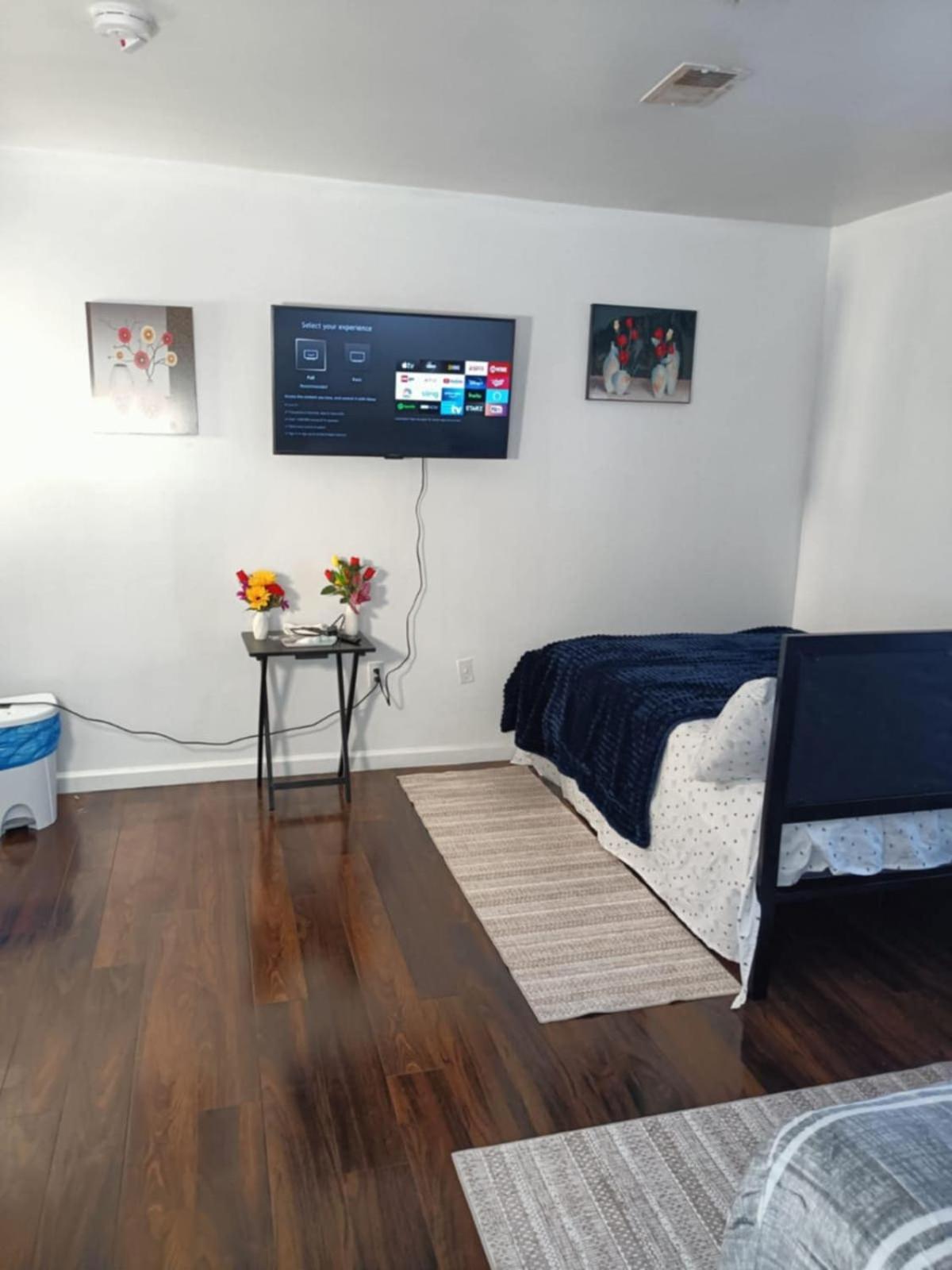 Fada Guest House - 38 Yates Ave นูวาร์ก ภายนอก รูปภาพ