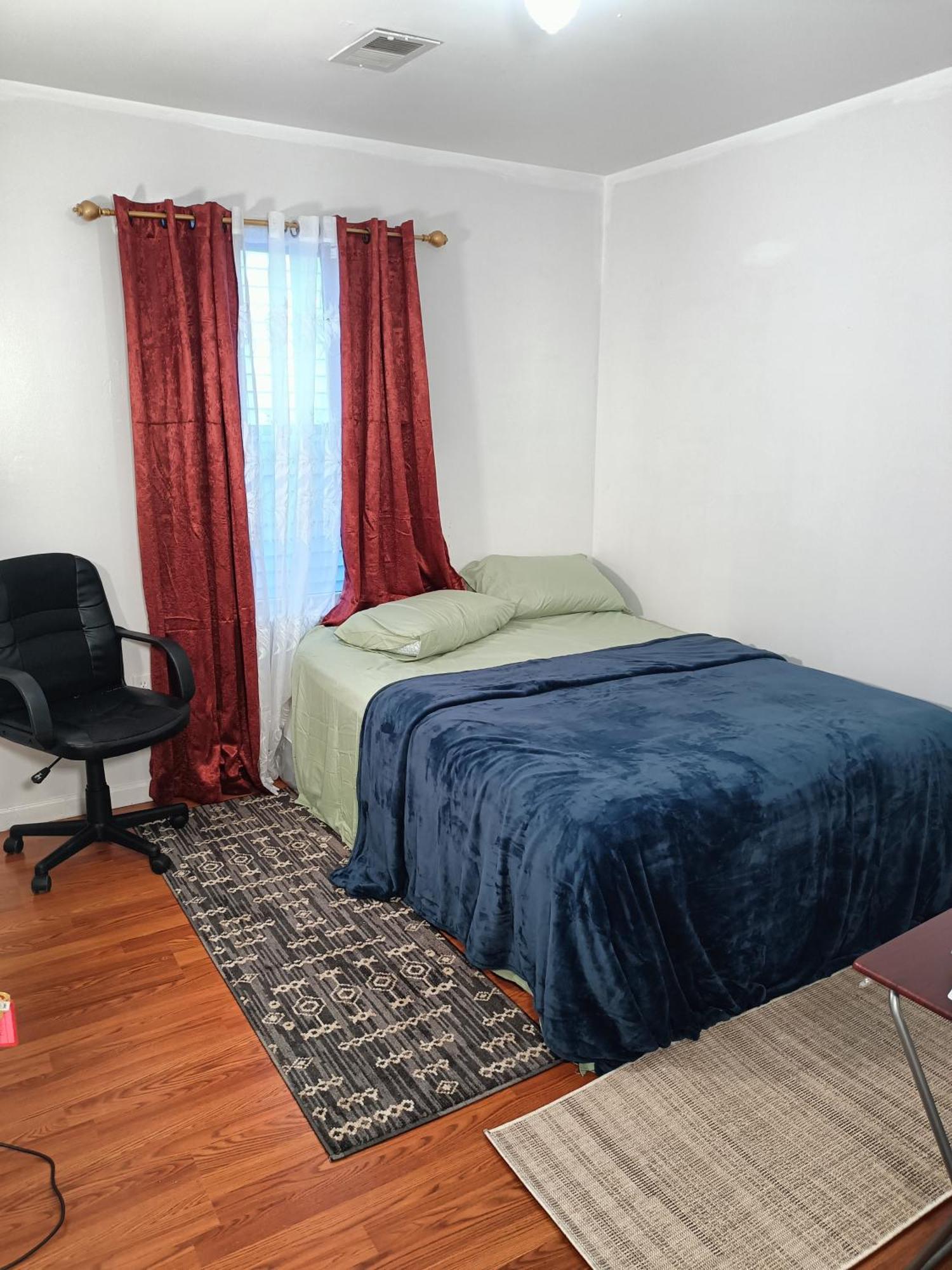 Fada Guest House - 38 Yates Ave นูวาร์ก ภายนอก รูปภาพ