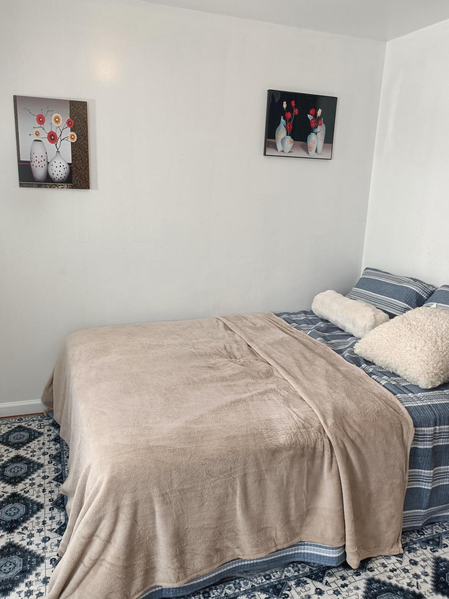 Fada Guest House - 38 Yates Ave นูวาร์ก ภายนอก รูปภาพ
